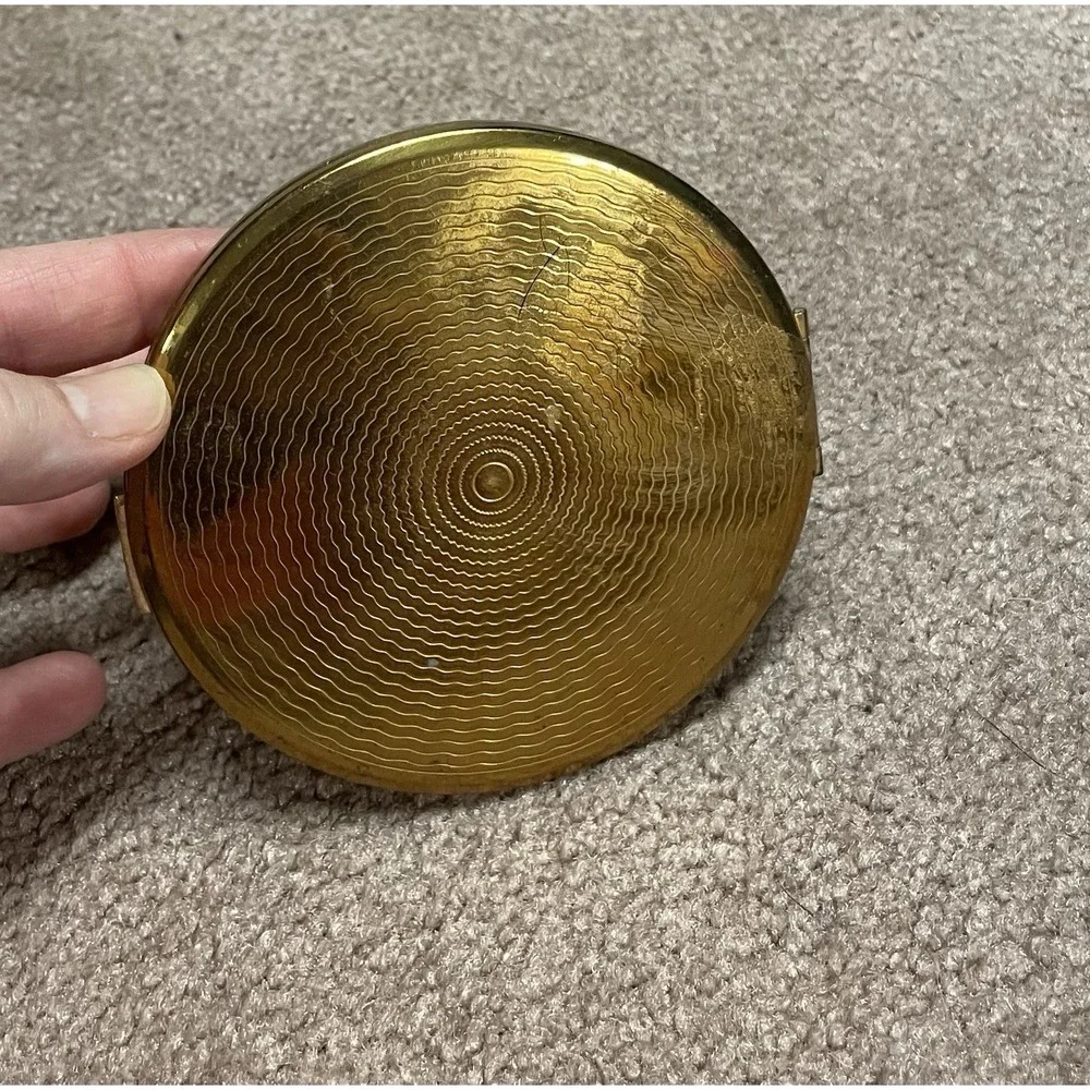 Dorset 5th Avenue 1940's-50's Gold Tone‎ Makeup Compact Mirror vintage retro